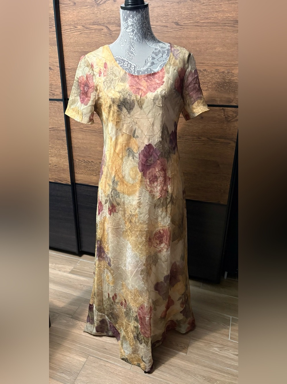 Dress Barn Floral Short-Sleeve Maxi Dress in Cream and Pink